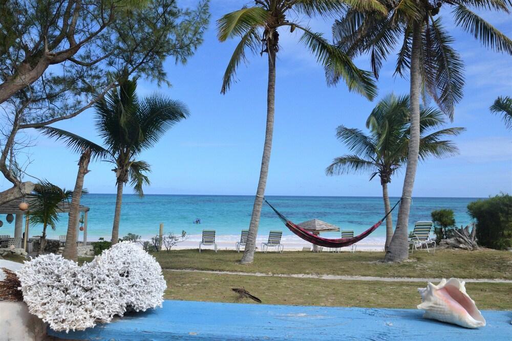 Greenwood Beach Resort Bailey Town  Exterior photo